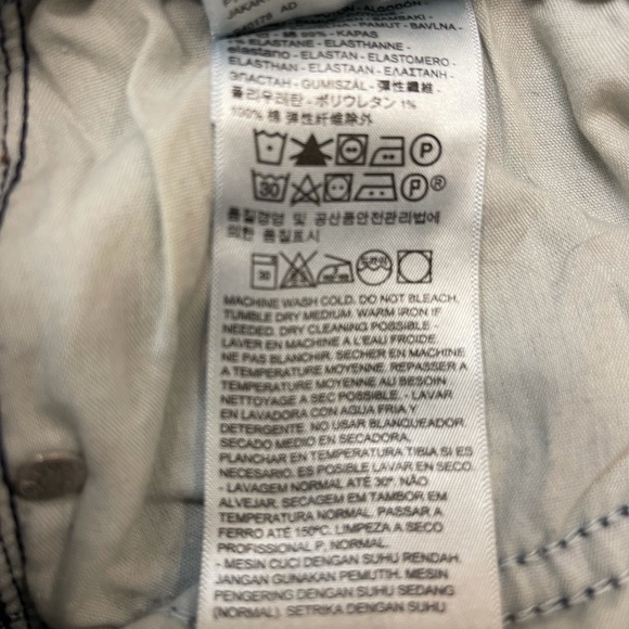 New W/Tags  Mid Rise Skinny Levi’s 8 (29x32) - Picture 10 of 13